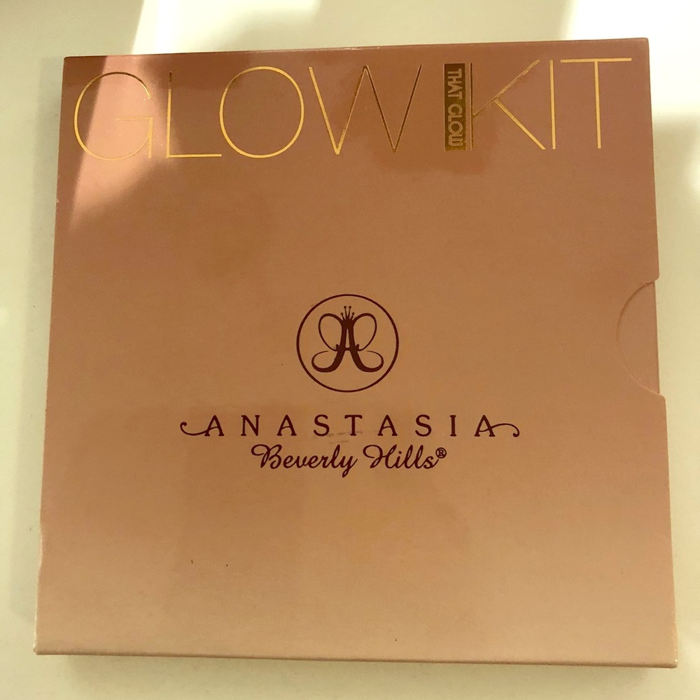 Anastasia GLOW KIT